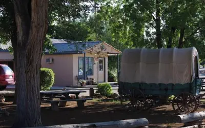 Sleeping Ute Mountain Motel