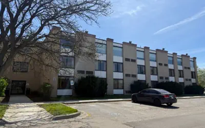 Lansing Delta West Hotel