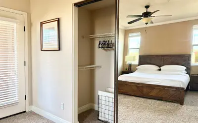 New Cozy 1BR Apt With Gym Sauna Heated Pool Access