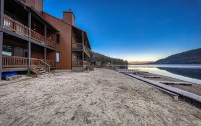 154 Bldg D 2 Bedroom Townhouse