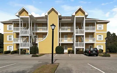 Seagrove 2BR Near Lake & Beach + Free Tickets: Bikes, Dolphin Cruise & More!