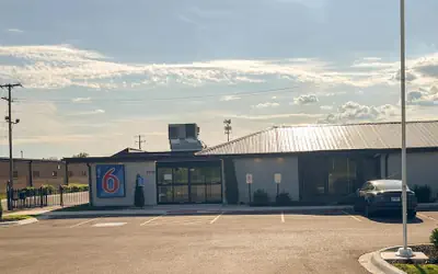 Studio 6 Rockford, IL – RFD Airport