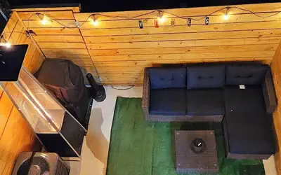 Cozy Home near City Center with Hot tub