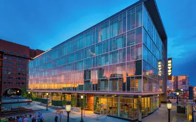 The Envoy Hotel, Autograph Collection