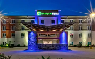 Holiday Inn Express & Suites Effingham by IHG