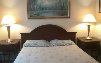 Hiland Terrace Hotel