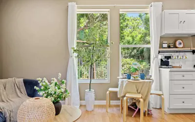 Tranquil Nature Retreat Private Patio & Cozy Charm