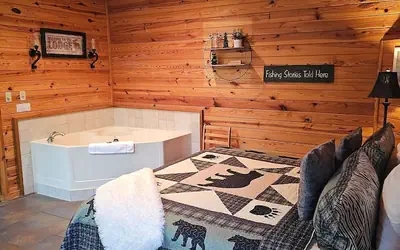 Honey Bear Haven Suite 2