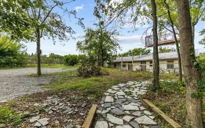 12th Ave The Bricks - Unit 1