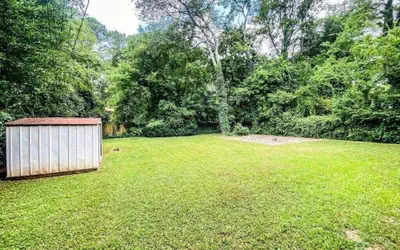 Belvoir Drive Southern Charmer