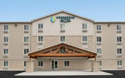 WoodSpring Suites Medford near I-5