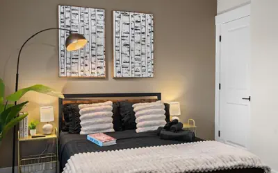 Luxe King 3BR Townhouse in Uptown CLT