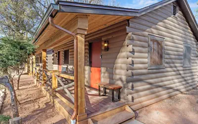 Timber Lodge Cabins 29