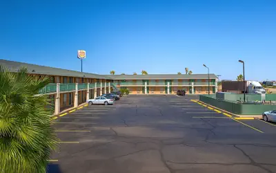 MHO Hotel Eloy Casa Grande near I-10