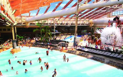 Wilderness at the Smokies – River Lodge Suites