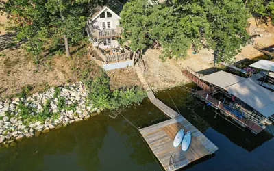 Private Dock, Paddle Boards, Views & Hot Spots!