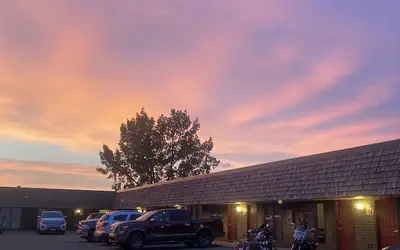 North Winds Lodge LLC