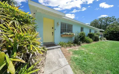 The Happy Haven Near Manatee Tours