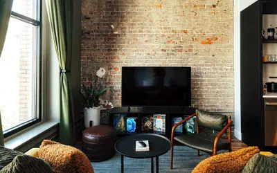 Loft 302 - The William - Sunlit - Above Carrigans