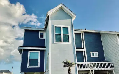 Saltwater Solace, For 8