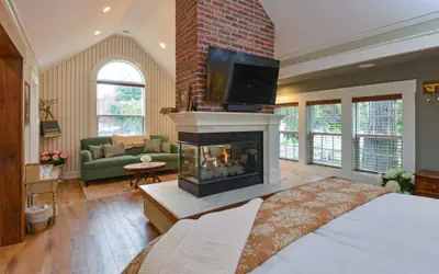 Cottage Eleven in Jacksonville