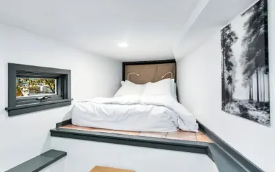 The Montlake Spite House