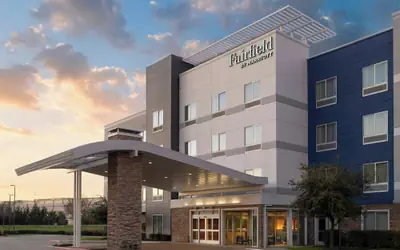 Fairfield Inn & Suites Dallas West/i-30