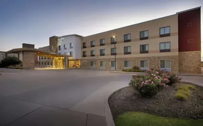 Fairfield Inn & Suites by Marriott Lincoln Southeast
