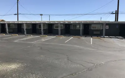 New Corral Motel