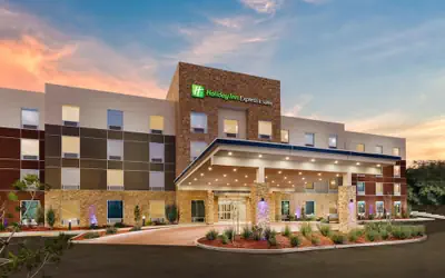 Holiday Inn Express & Suites Oakhurst - Yosemite Park Area by IHG