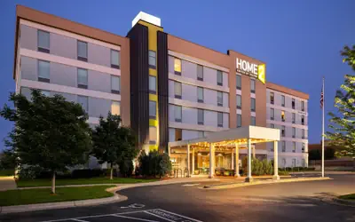 Home2 Suites by Hilton Roseville Minneapolis