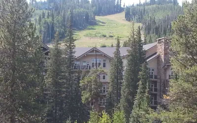 Timbers & Lone Eagle by Vail Resorts