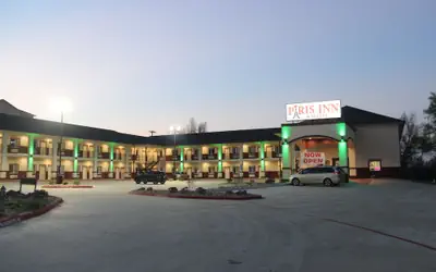 Paris Inn & Suites
