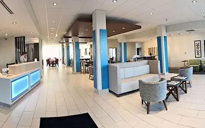 Holiday Inn Express & Suites Sterling by IHG