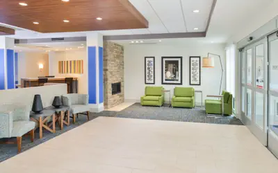 Holiday Inn Express & Suites Chadron by IHG