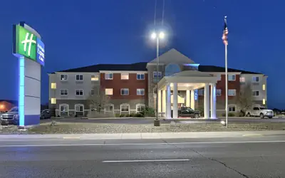 Holiday Express & Suites Portales by IHG