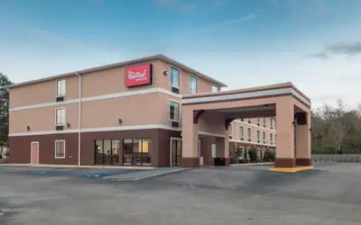 Red Roof Inn & Suites Biloxi - Ocean Springs