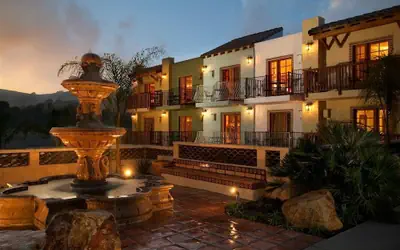 Avila La Fonda Hotel