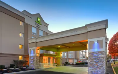 Holiday Inn Express Hotel & Suites West Long Branch by IHG