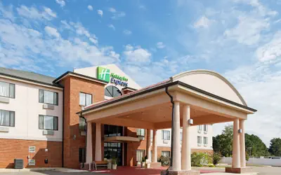 Holiday Inn Express Hotel & Suites Sylacauga by IHG
