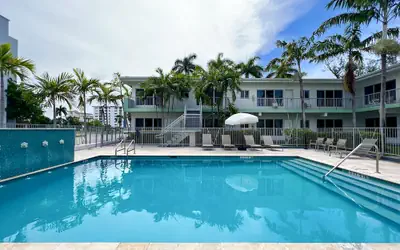 Tranquilo A North Beach Village Resort Hotel