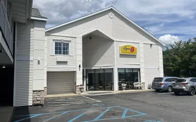 Super 8 by Wyndham Albany