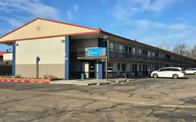 Motel 6 Oklahoma City, OK - Frontier City