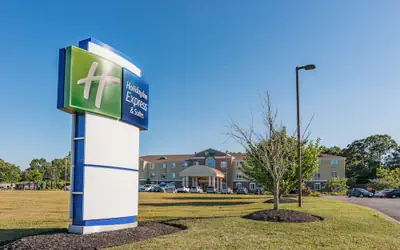 Holiday Inn Express Hotel & Suites Swansea by IHG