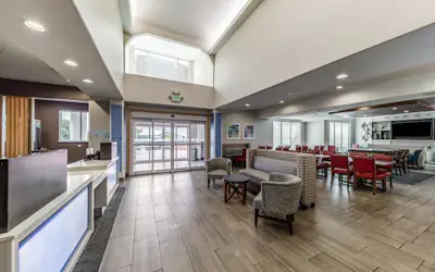 Holiday Inn Express & Suites Fort Worth - Fossil Creek by IHG