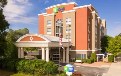 Holiday Inn Express Hotel & Suites Chattanooga Downtown by IHG