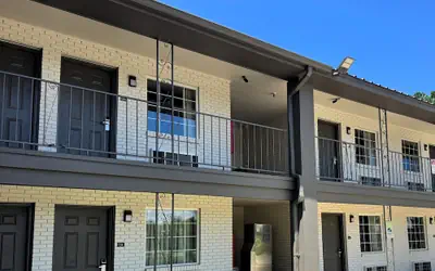 Super 8 by Wyndham Picayune