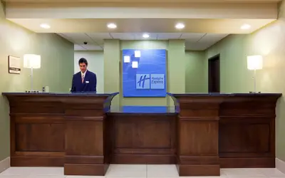 Holiday Inn Express Hotel & Suites Madison-Verona by IHG