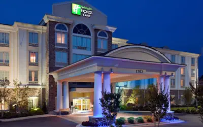 Holiday Inn Express Hotel & Suites Phenix City - Columbus by IHG
