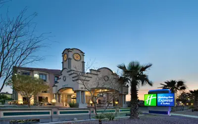 Holiday Inn Express & Suites Tucson Mall by IHG